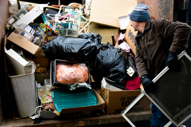 Best Yard Waste Removal  in Munising, MI